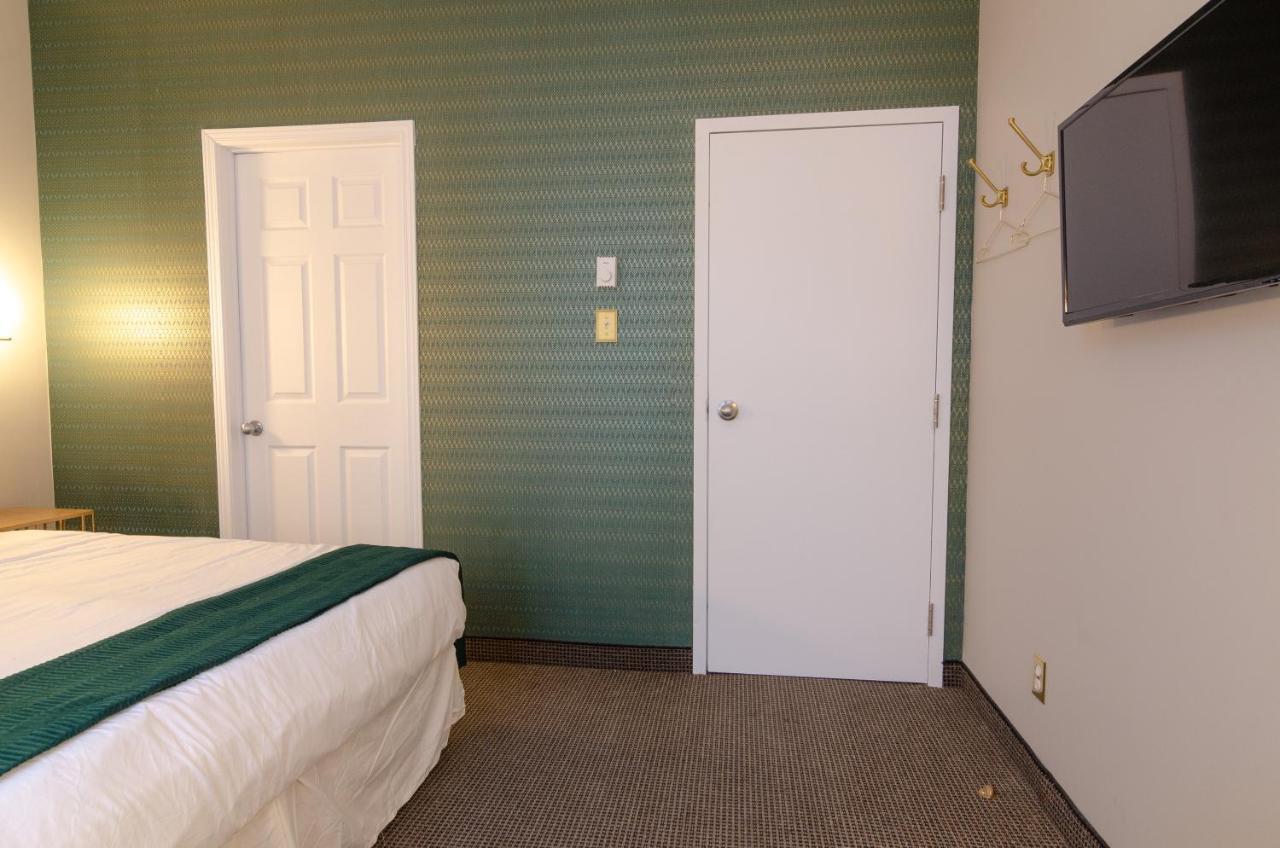 Double Room with Patio