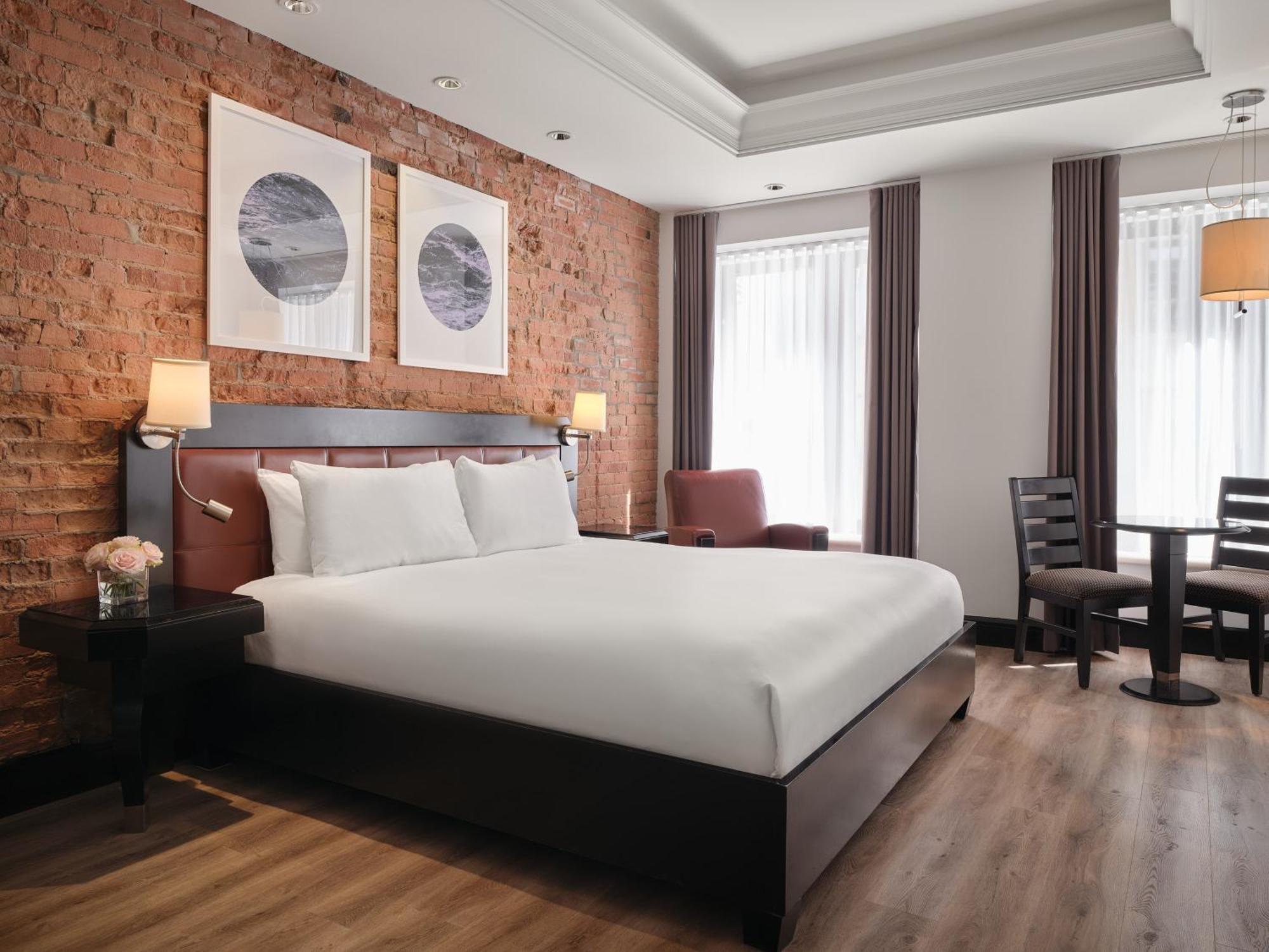 Superior King Room,1710241341:JPEG