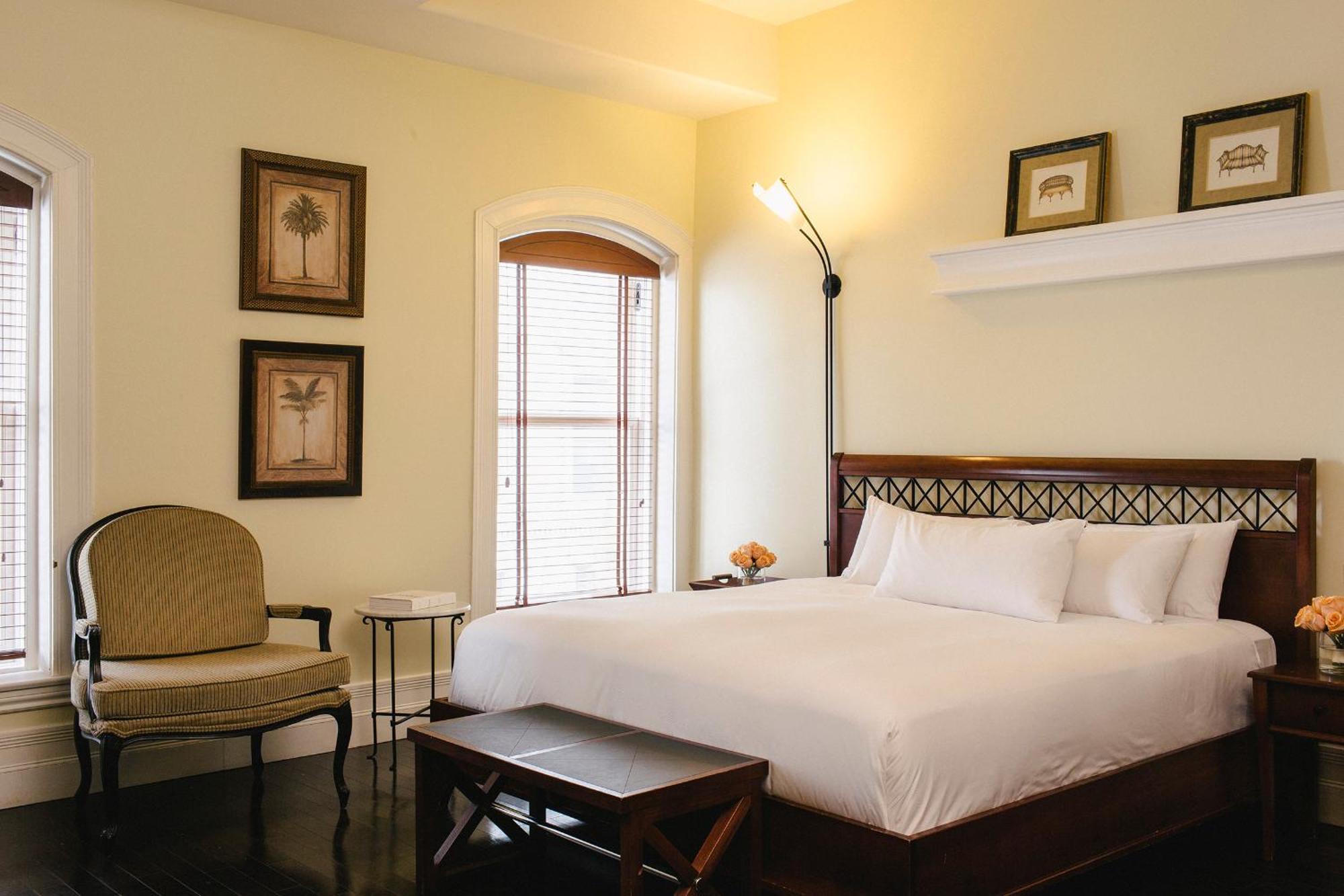 Classic King Room,1590338860:JPEG