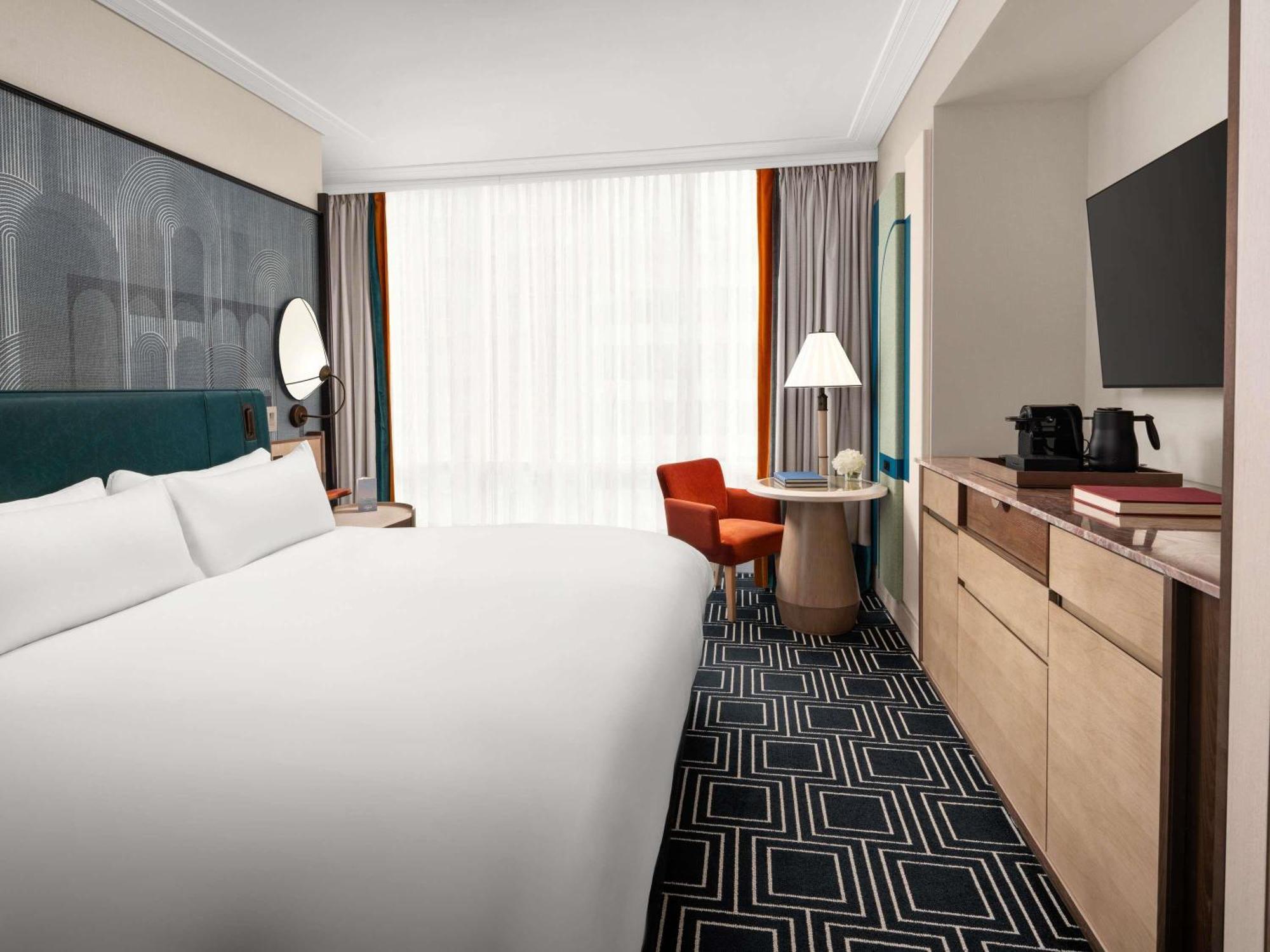 Superior King Room,1746841639:JPEG