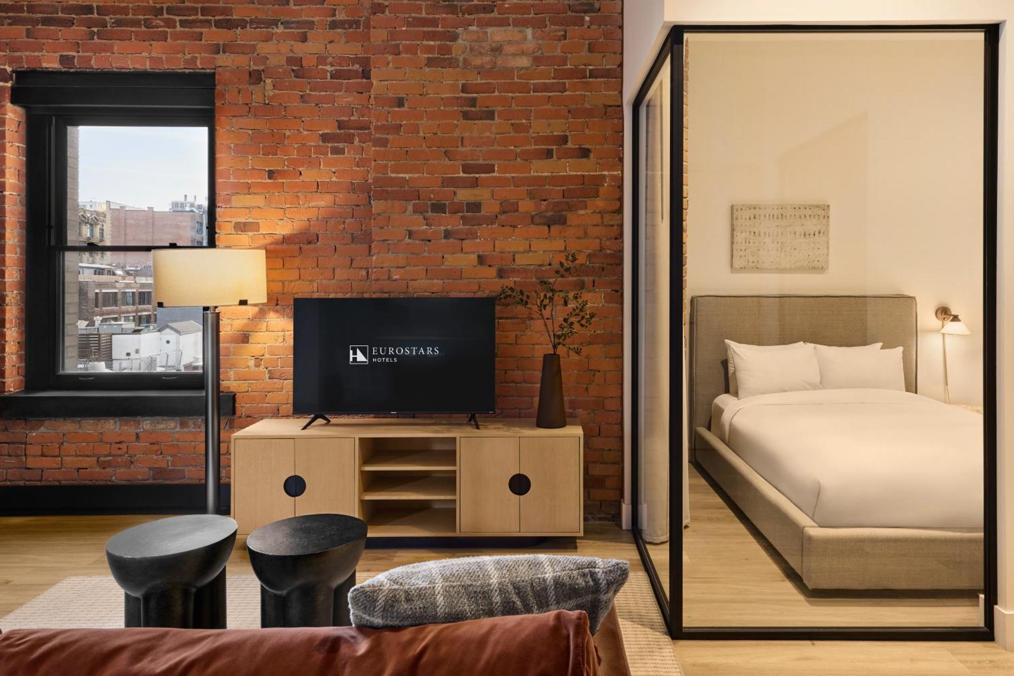 Superior Apartment