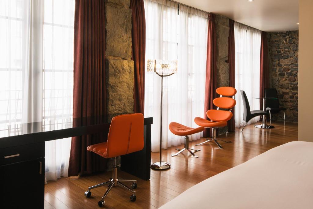Superior King Room