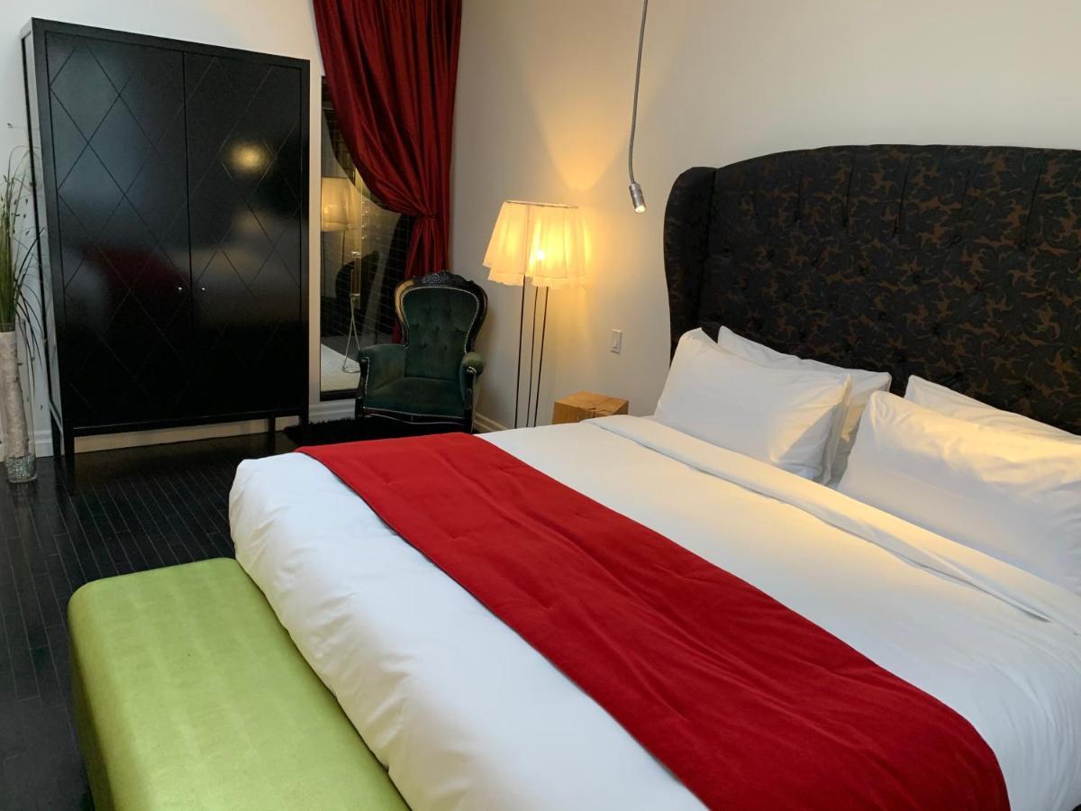 Junior King Suite