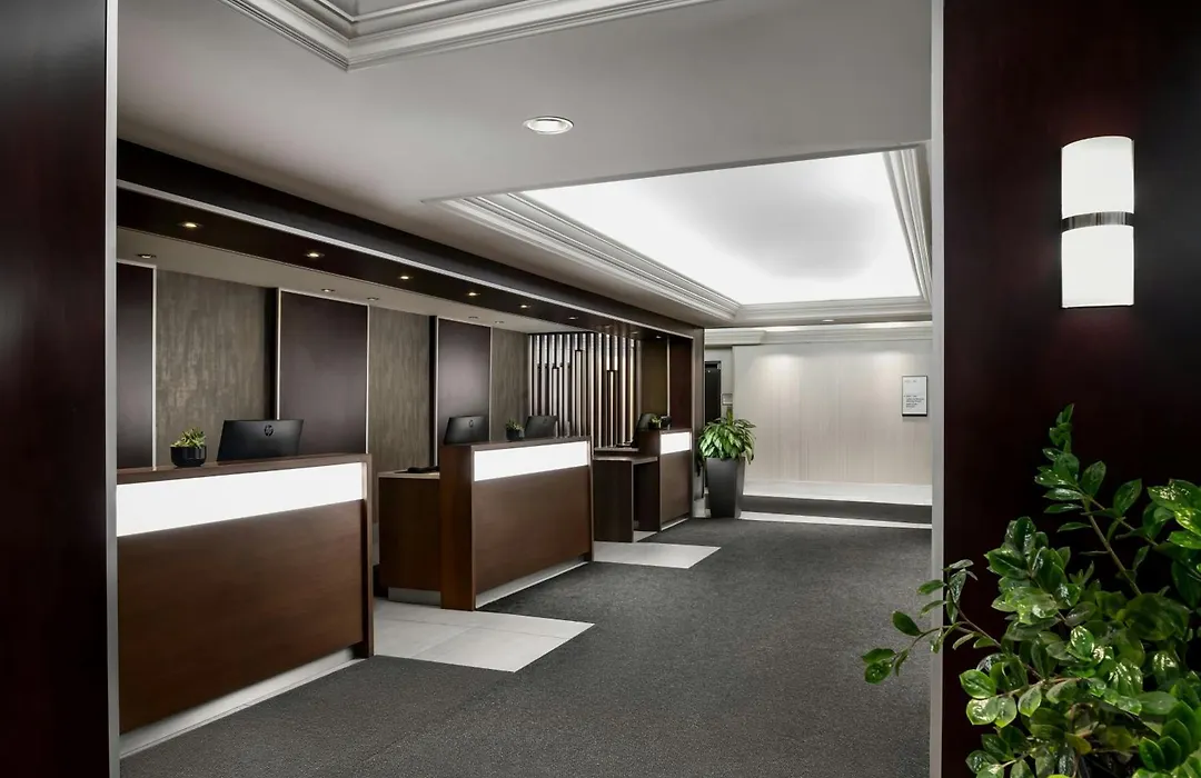 Sheraton Montreal Airport Hotel-1
