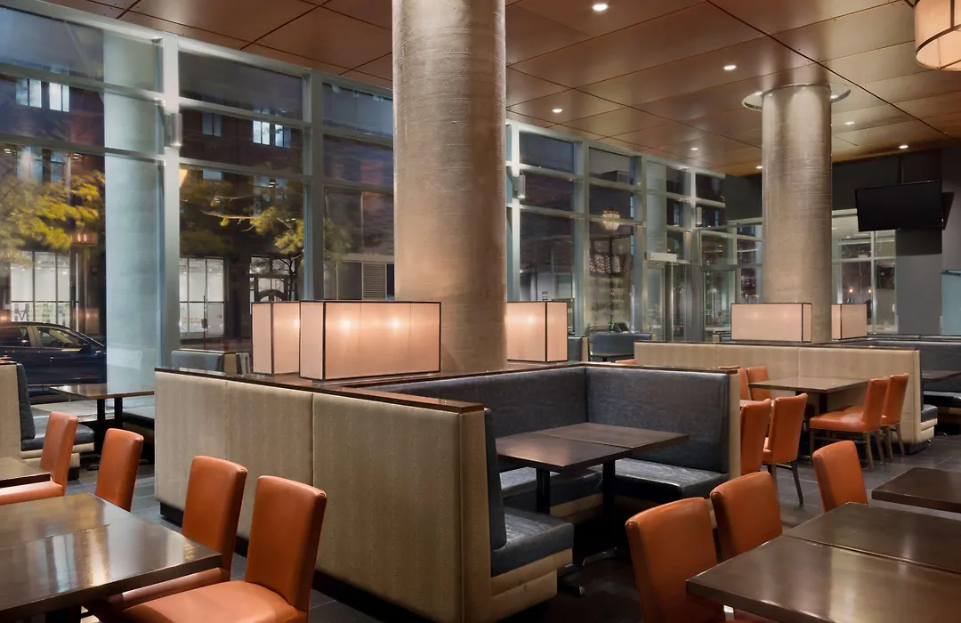 Embassy Suites By Hilton - Montreal-1